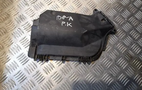 Audi A4 Allroad Fuse box cover 8K1907613C