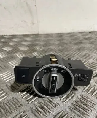 Mercedes-Benz C W204 Light switch