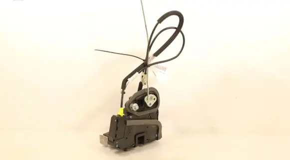 Opel Astra K Front door lock 