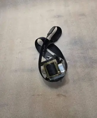 Audi A8 S8 D2 4D Front seatbelt 4D0857706Q 1041996
