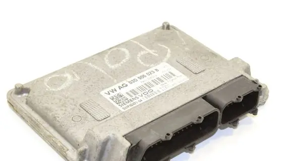 Skoda Fabia Mk1 (6Y) Engine control unit/module 03D906023B