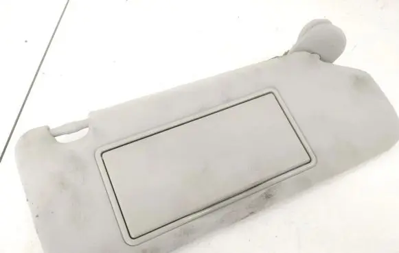 Toyota Avensis T250 Sun visor