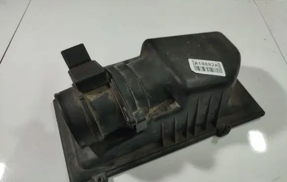 Citroen C8 Air filter box 