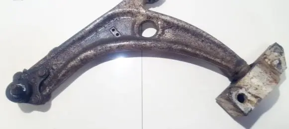 Volkswagen PASSAT B6 Front lower control arm/wishbone
