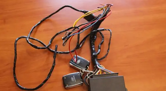 Hyundai i30 Alarm control unit/module 