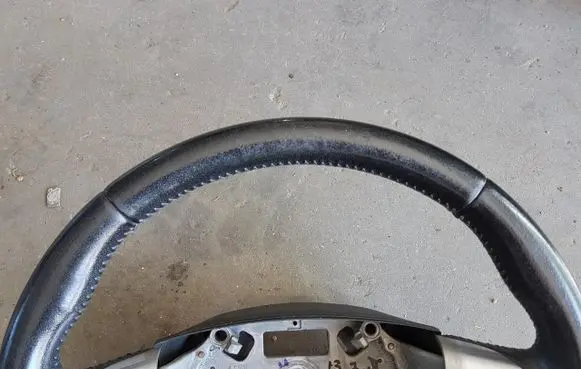 Ford Focus C-MAX Steering wheel