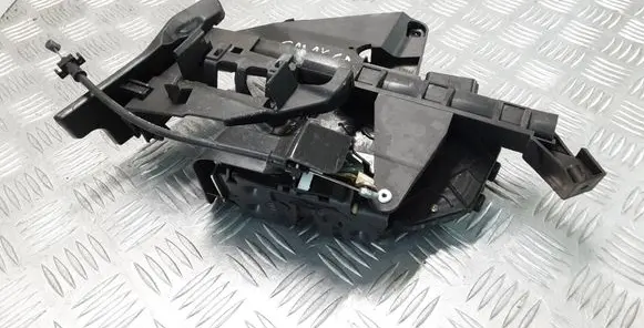 Ford Focus C-MAX Rear door lock R26412EK