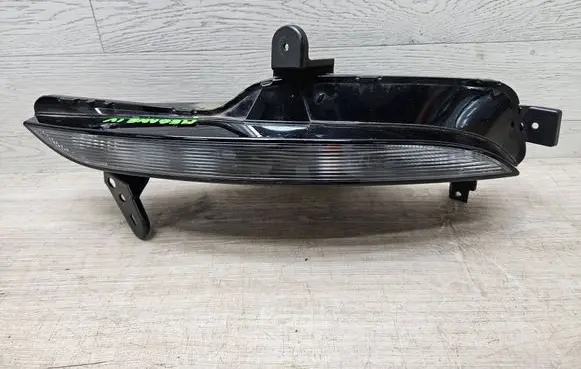 Renault Megane IV Front indicator light 261354958R