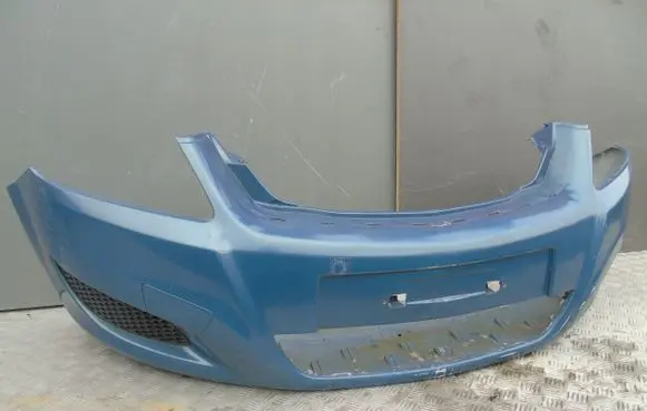 Opel Zafira B Front bumper