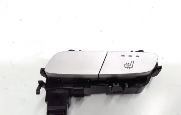 Mercedes-Benz GLC C253 Seat heating switch A2139057502