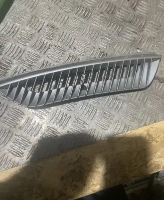 Smart ForTwo I Dash center air vent grill 0001694