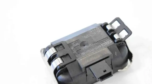 Jaguar XF X250 Rain sensor 8X2317D547BD