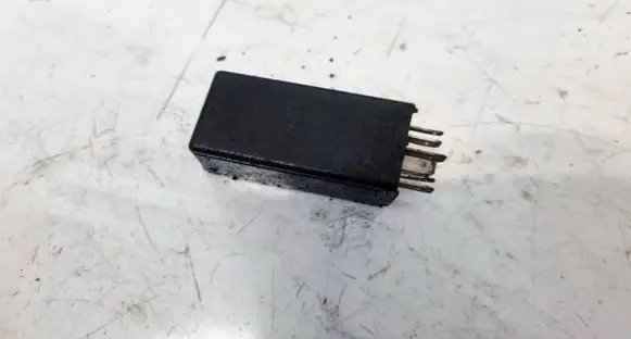Audi 80 90 S2 B4 Other relay 447959875 5DS00443301