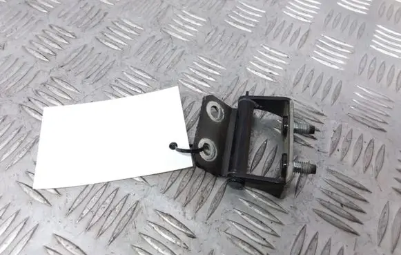 Nissan Qashqai Tailgate/trunk/boot hinge
