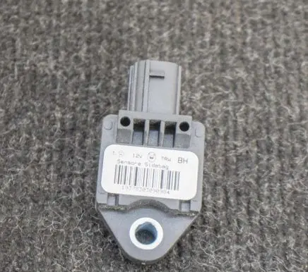 Maserati GranTurismo Airbag deployment crash/impact sensor