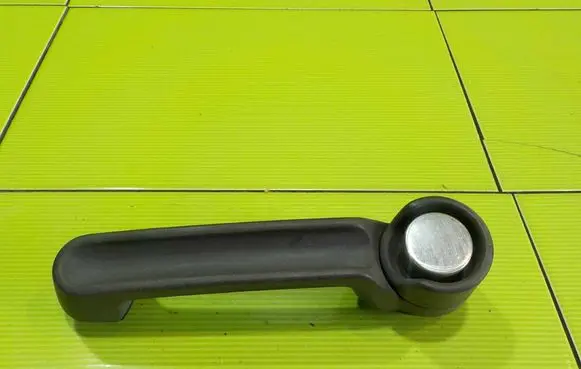 Dodge Nitro Front door exterior handle PRZOD HP84