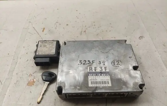 Engine ECU kit and lock set