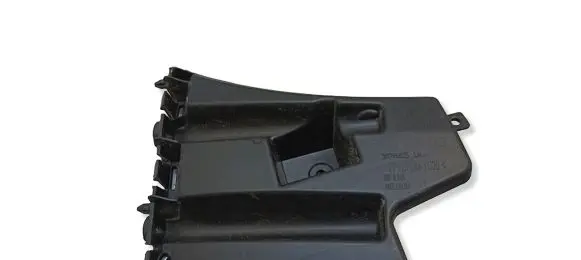 Volvo V60 Front bumper mounting bracket 30796625