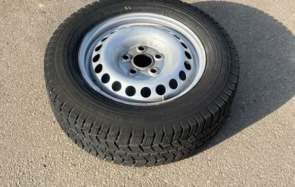 Volkswagen Transporter - Caravelle T5 R16 steel rim 7H0601027D
