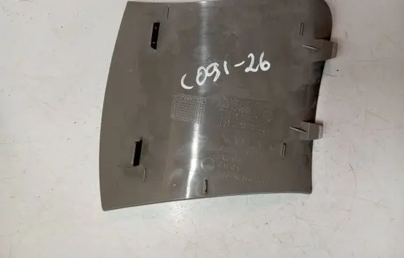 Volvo XC60 (D)pillar trim (top) 31271749
