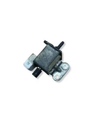 Volvo 960 Turbo solenoid valve 72159302 96T046