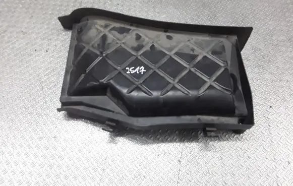 Audi A4 S4 B6 8E 8H Air filter box cover 8E1819979