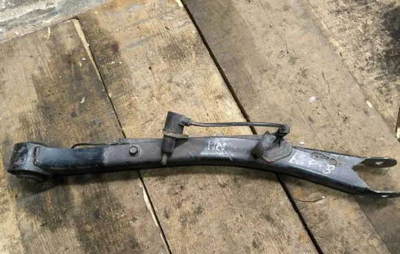 Subaru Impreza II Rear control arm 2516