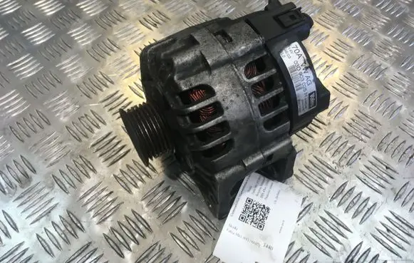 Skoda Fabia Mk1 (6Y) Generator/alternator 03D903025H