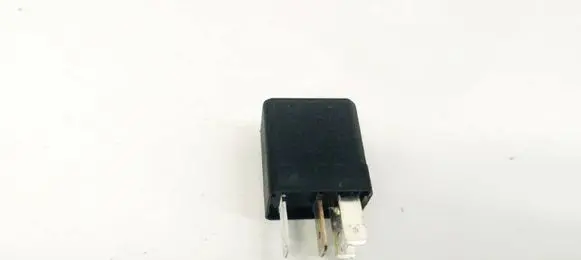 Fiat Doblo Other relay 46520411 B047