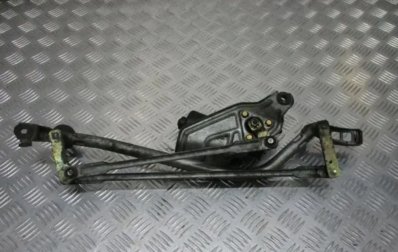 Nissan Almera N16 Front wiper linkage 