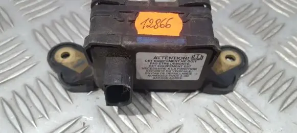 Renault Laguna II ESP acceleration yaw rate sensor 8200404858 101701-03313