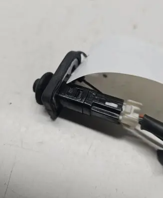 Hyundai Santa Fe Rear door sensor 
