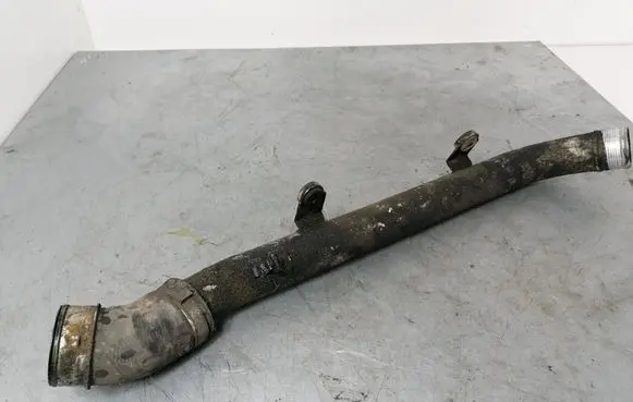 Audi Q7 4L Intercooler hose/pipe 7L6145795H