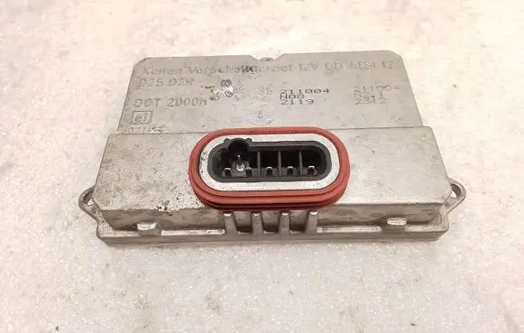 Mercedes-Benz E W211 Headlight ballast module Xenon 5DV00829000