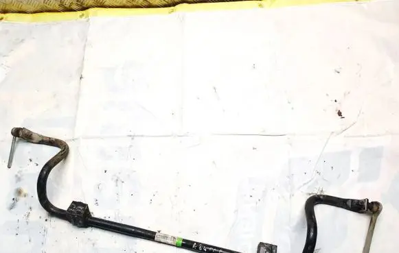 Renault Megane III Front anti-roll bar/sway bar 546118023r