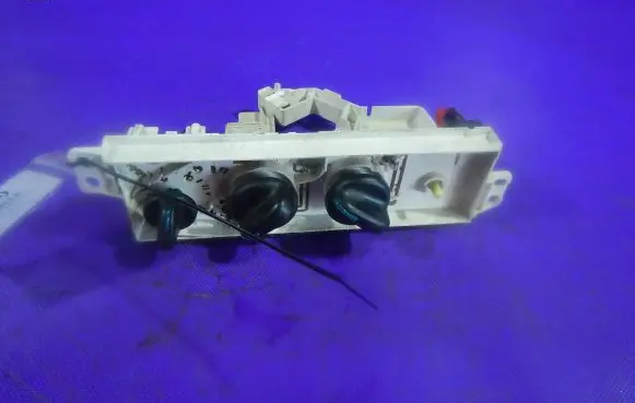 Interior fan control switch