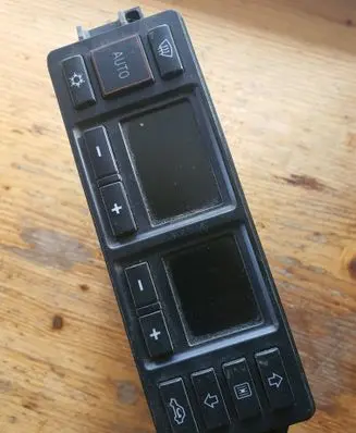 Audi A4 S4 B5 8D Climate control unit 8L0820043B 5HB00760800