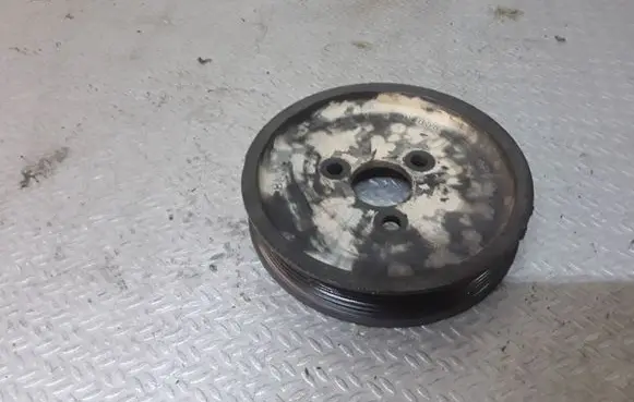 BMW X5 E53 Power steering pump pulley 32421740858