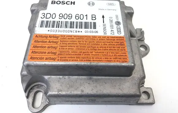 Volkswagen Touareg I Airbag control unit/module 3D0909601B 0285001472