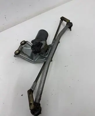 Ford Fiesta Front wiper linkage and motor 96FG17504