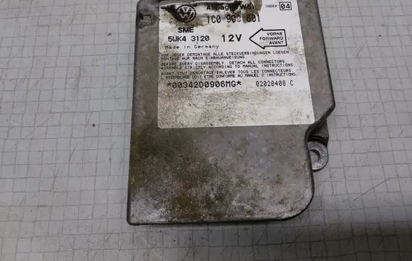 Skoda Octavia Mk1 (1U) Airbag control unit/module 1C0909601 5WK43120