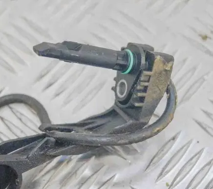 Mercedes-Benz C W205 ABS brake wheel speed sensor 