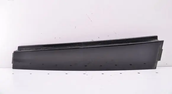 Volkswagen Golf VI Door glass trim 5K6839902B