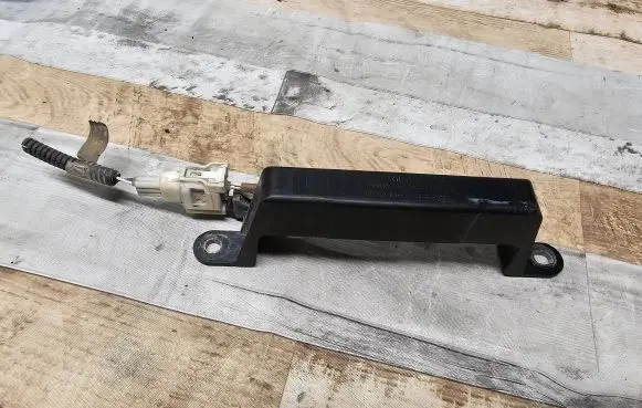Lexus IS 220D-250-350 Antenna control unit 8999741010