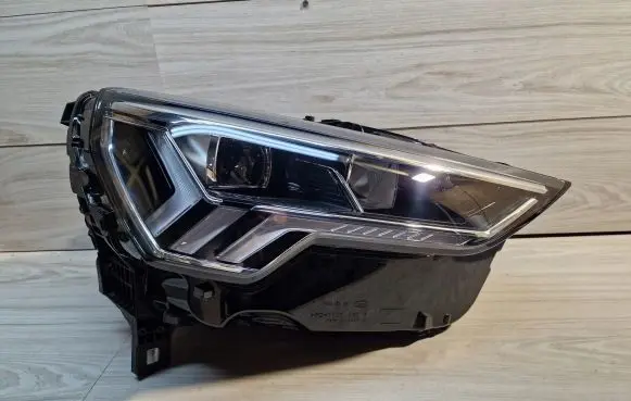 Audi Q3 F3 Headlight/headlamp