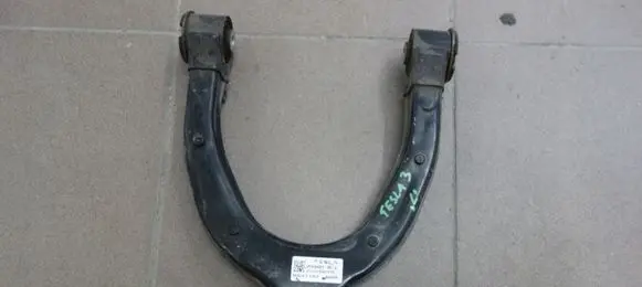 Tesla Model 3 Front upper control arm/wishbone 104432100G