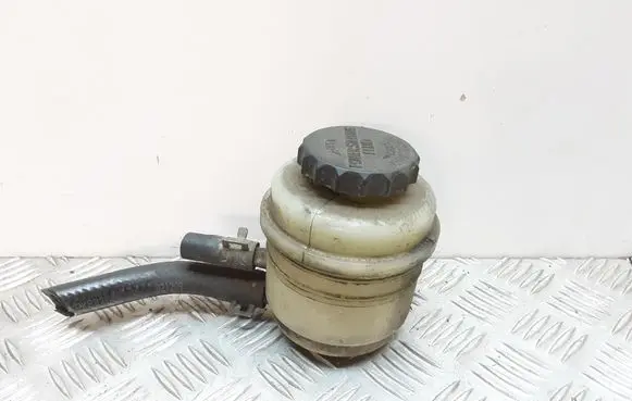 KIA Carens I Power steering fluid tank/reservoir