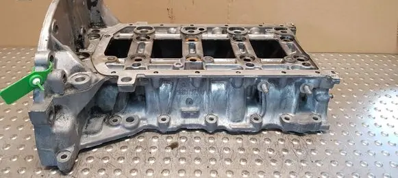 Ford Focus Engine block 9685737310