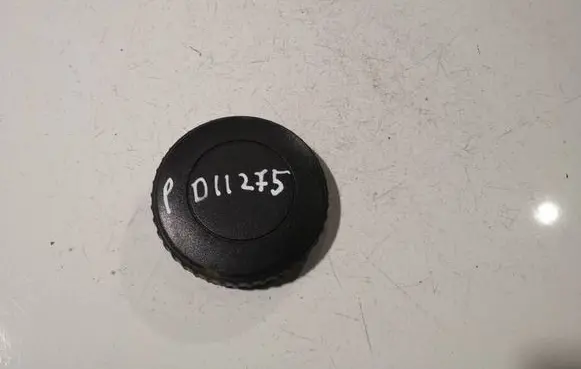 Volkswagen PASSAT B6 Seat adjustment knob 1J0881673
