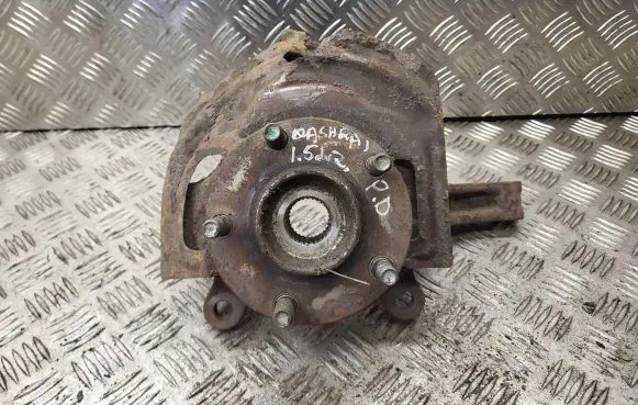 Nissan Qashqai Front wheel hub